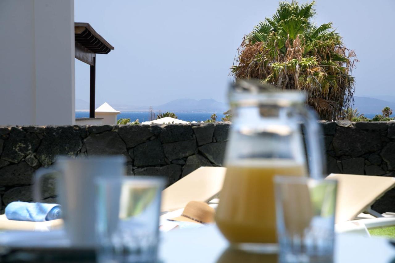 Villa Los Dragos Playa Blanca  Exterior photo